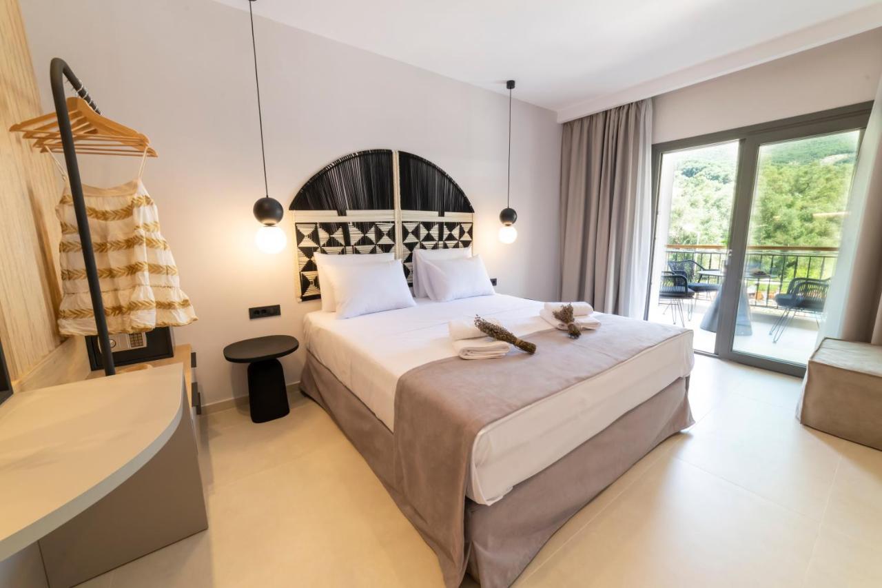 Anesis Deluxe Apartments Парга Екстериор снимка